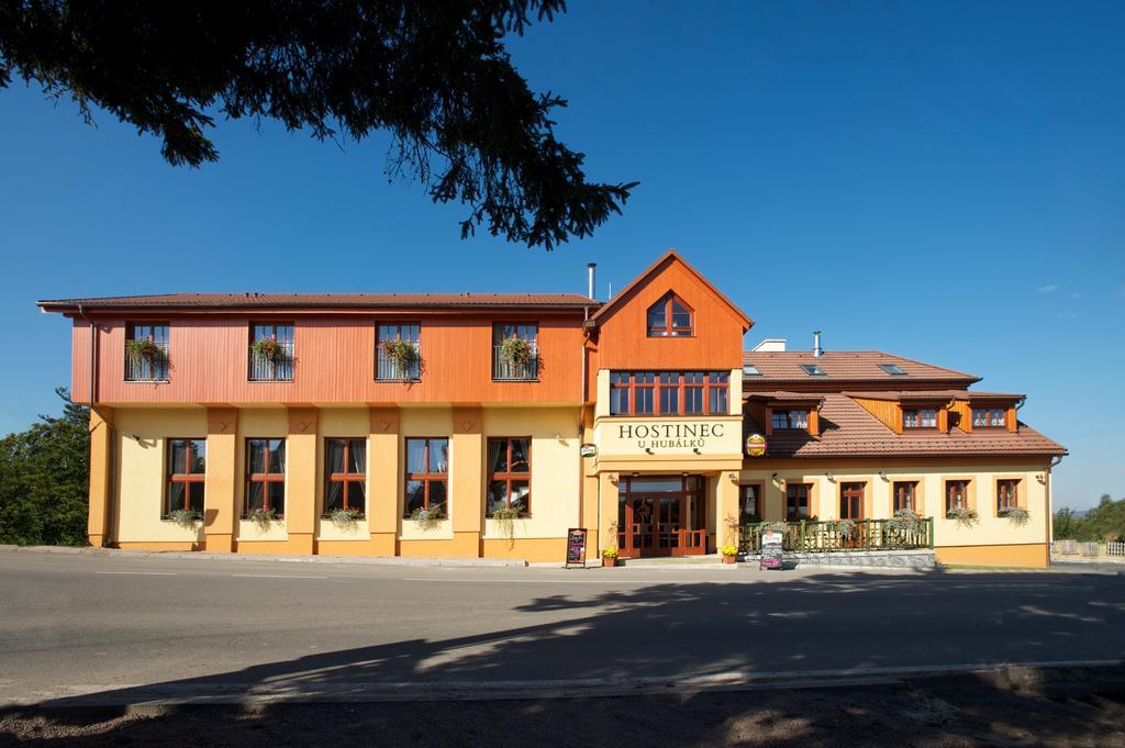 Hostinec U Hubálků Kostelec nad Orlicí Esterno foto